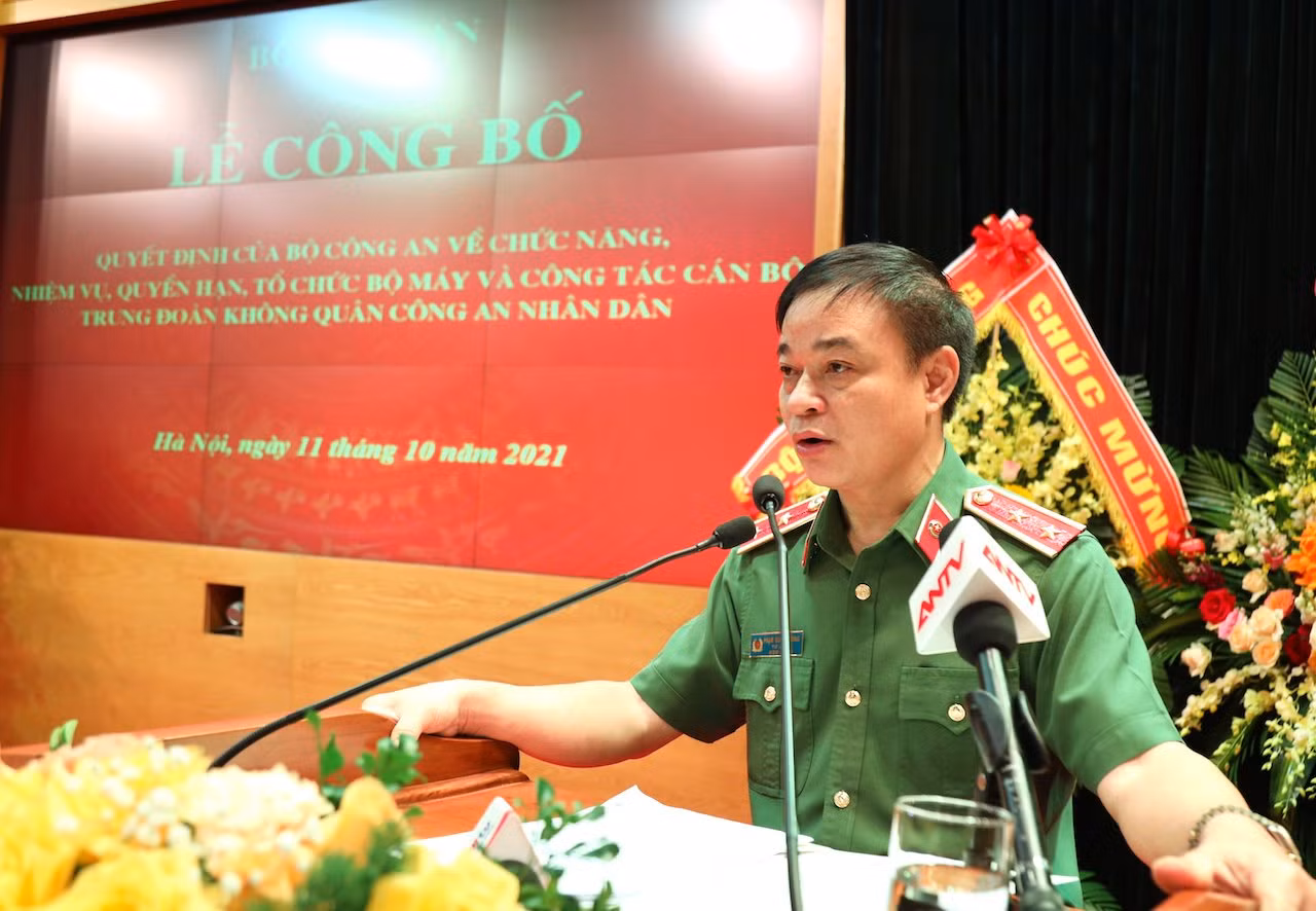 Ra mắt Trung đoàn Không quân CAND -0