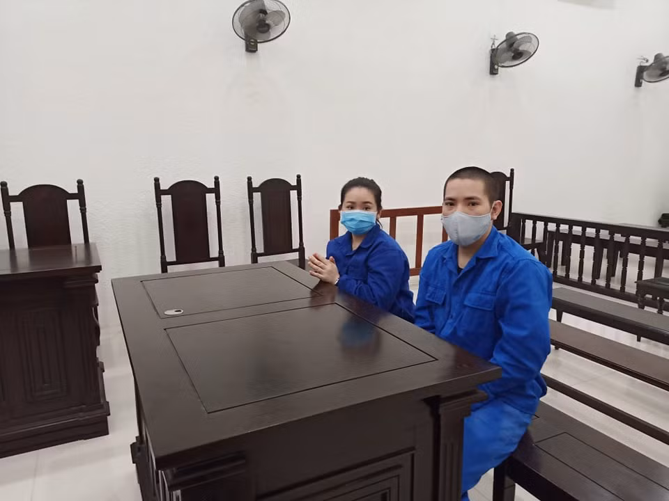Hai chị em ruột lĩnh 24 năm tù vì lừa đảo xuyên quốc gia -0