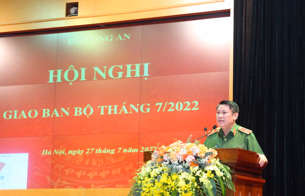 Tổ chức sinh hoạt chính trị chào mừng 77 năm Ngày truyền thống lực lương CAND -1