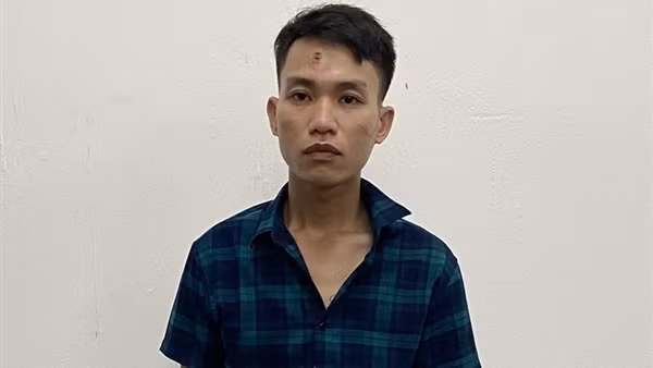 Truy bắt nhanh kẻ cướp cửa hàng dịch vụ viễn thông