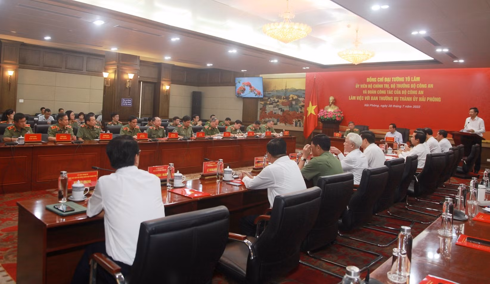 Bộ trưởng Tô Lâm dẫn đầu Đoàn công tác Bộ Công an làm việc tại Hải Phòng -0