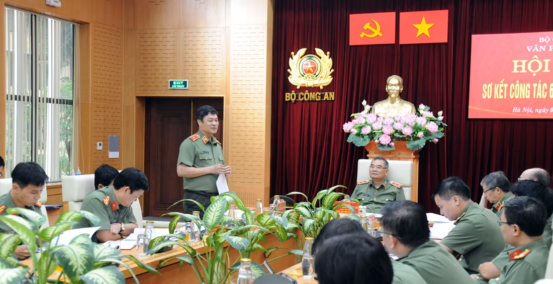 Tiếp tục làm tốt nhiệm vụ tham mưu, nâng cao hiệu quả công tác Công an -0