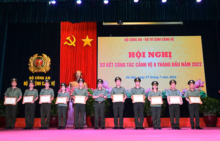 Bộ Tư lệnh Cảnh vệ tiếp tục phát huy những thành tích đã đạt được -0