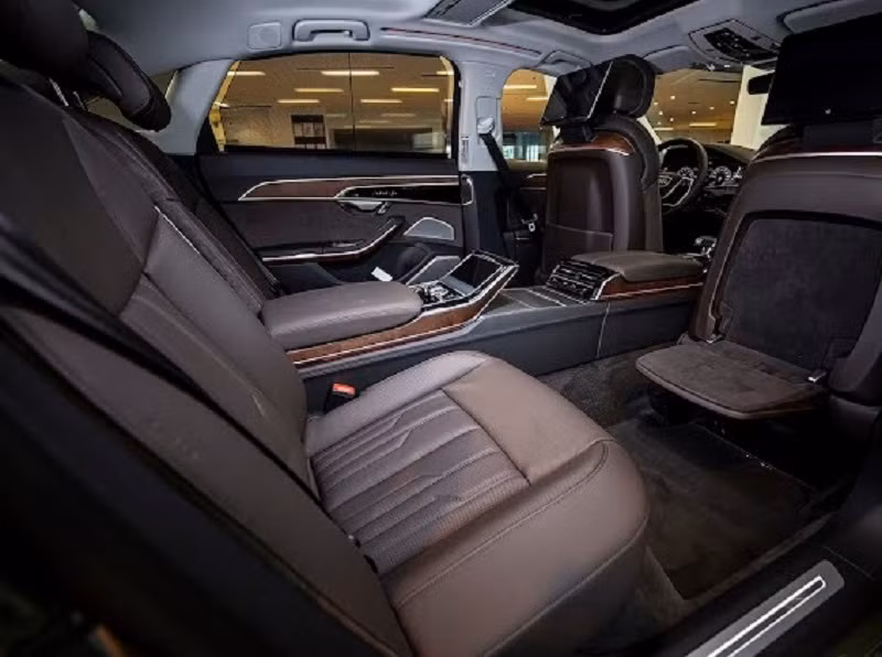 Audi A8L ra mắt tại Việt Nam, sang trọng, sáng tạo nổi bật trong thiết kế hiện đại -0