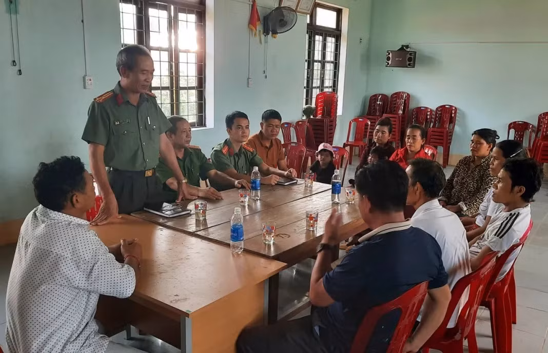 Hiệu quả mô hình “Bản đoàn kết, an toàn về an ninh trật tự” -0