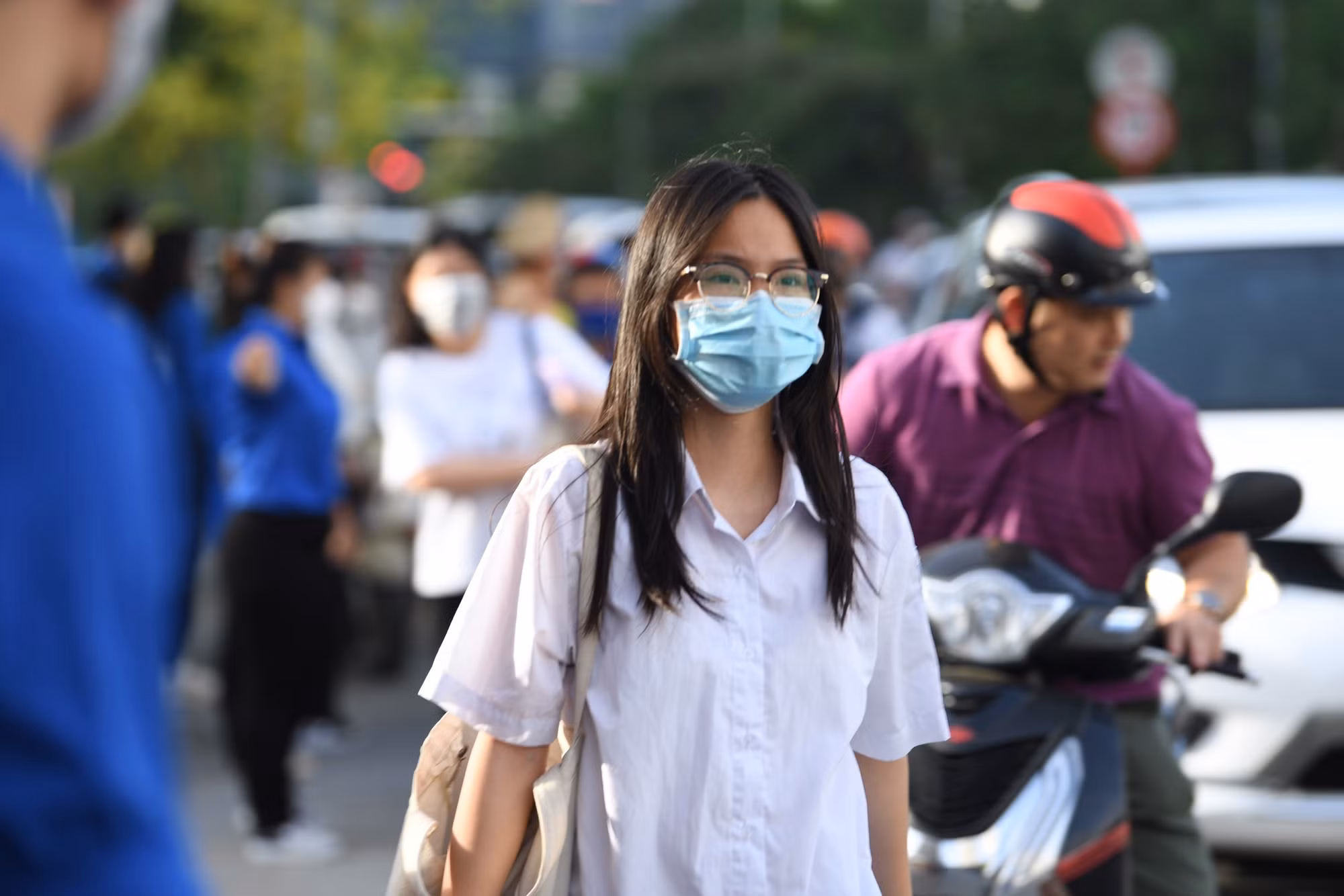 Hà Nội: 481 thí sinh vắng mặt, 9 thí sinh vi phạm quy chế trong buổi thi đầu tiên -0
