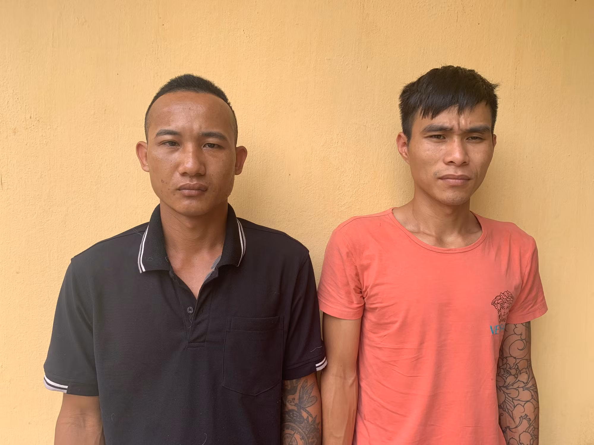 Bắt hai đối tượng 