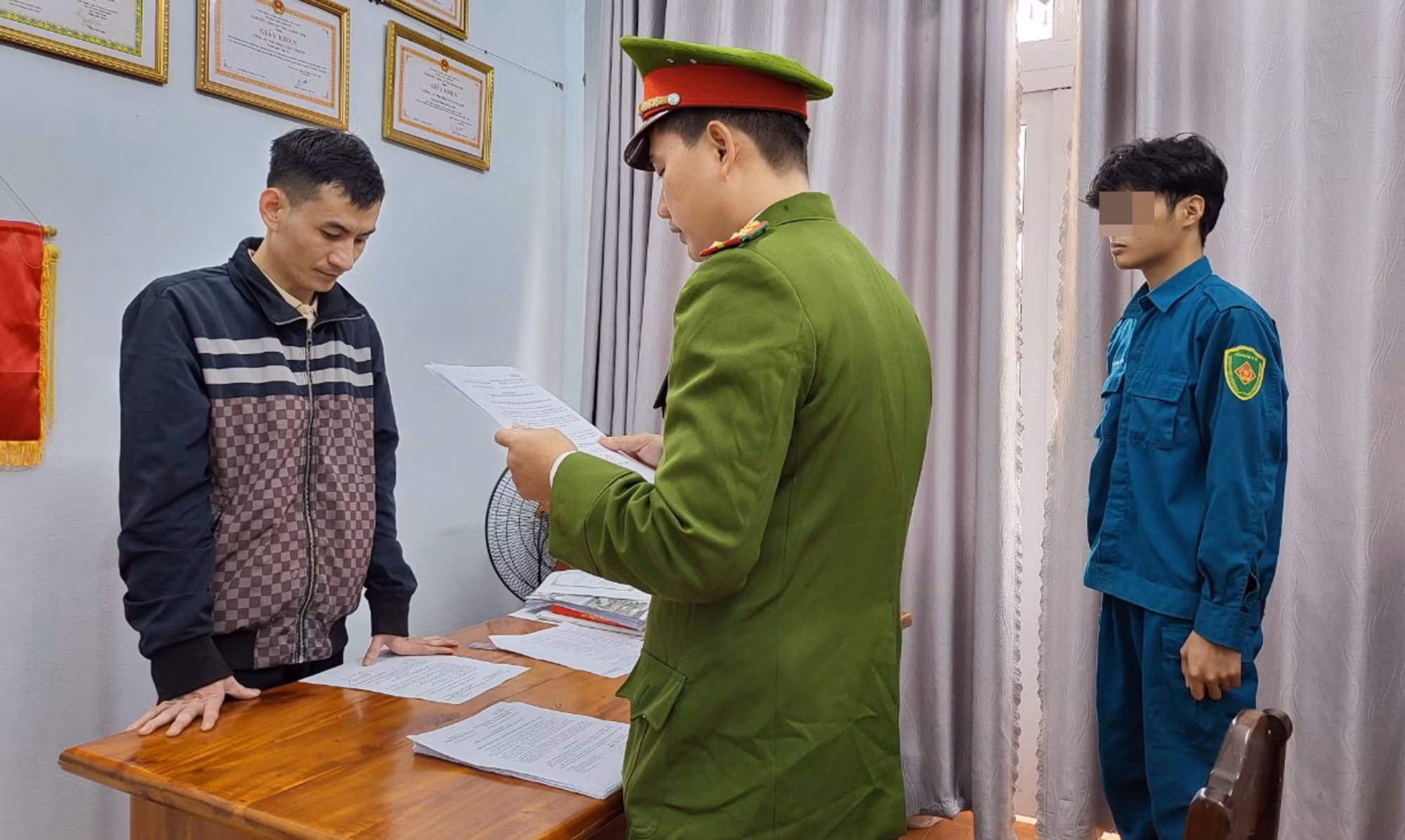 Cuối năm lộ diện nhiều vụ chiếm đoạt tài sản -0