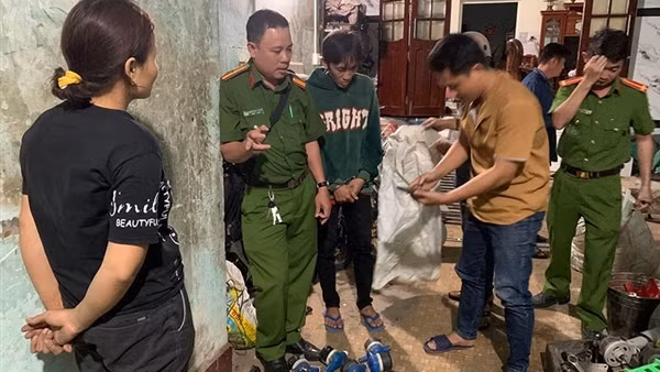 "Lá chắn thép" liên quân 18