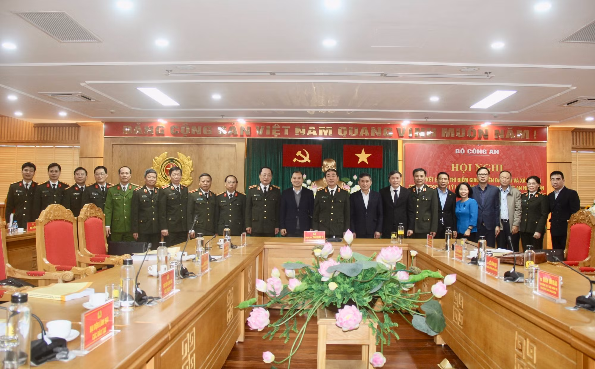 Bộ Công an tổng kết 5 năm thí điểm giao quyền đào tạo trình độ Cao cấp lý luận chính trị trong CAND -0