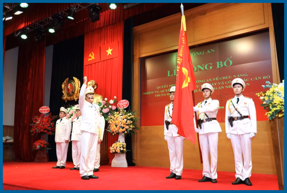 Trung đoàn Không quân Công an nhân dân: Những trang sử đầu tiên -0