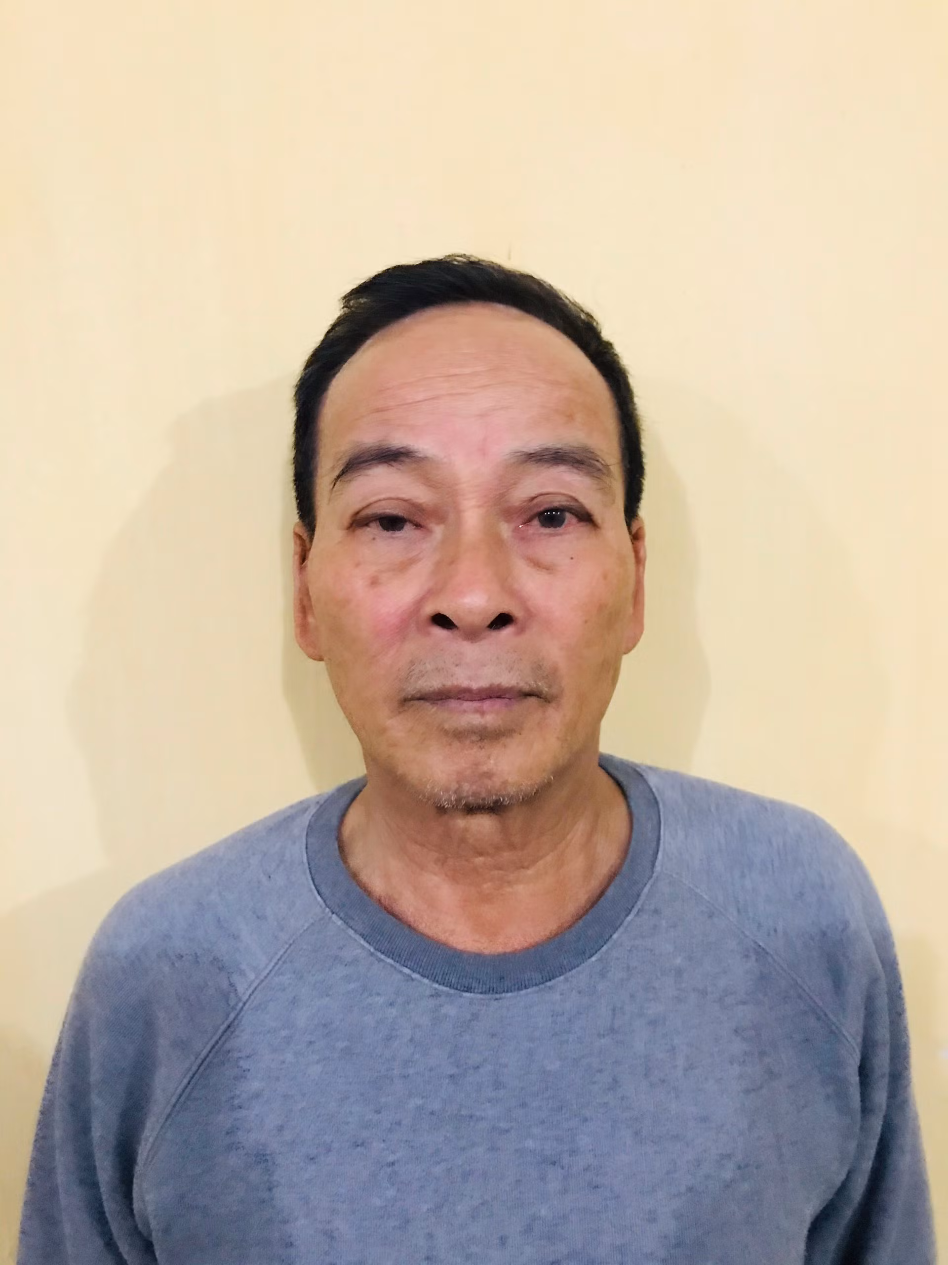 Thay tên, đổi họ trốn truy nã 37 năm -0