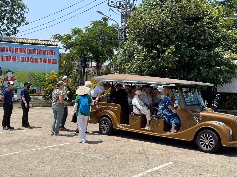 Bài 4: Những điểm đến nổi tiếng của thế giới không tiếng động cơ -0
