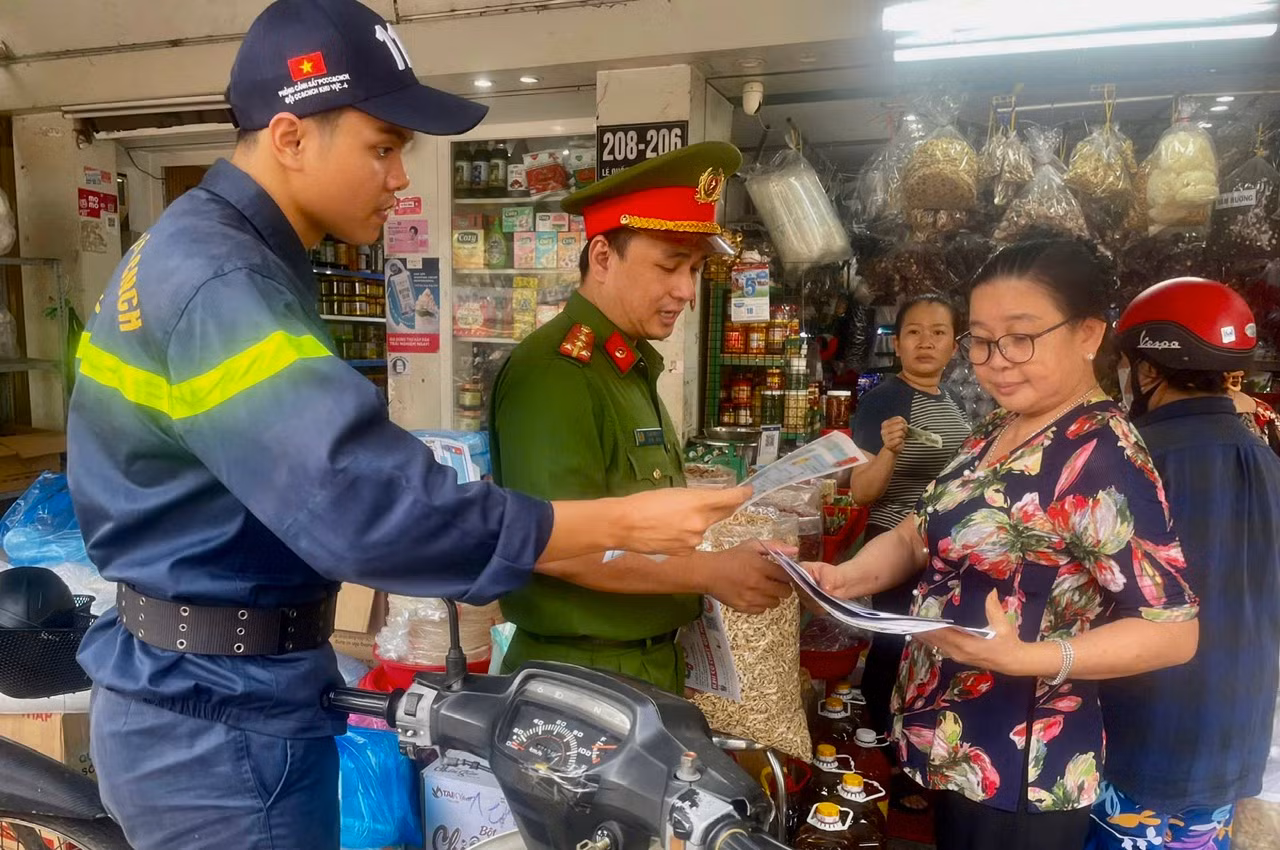 Bài học nào rút ra từ các vụ cháy chết người ở những căn nhà vừa ở vừa kinh doanh -1