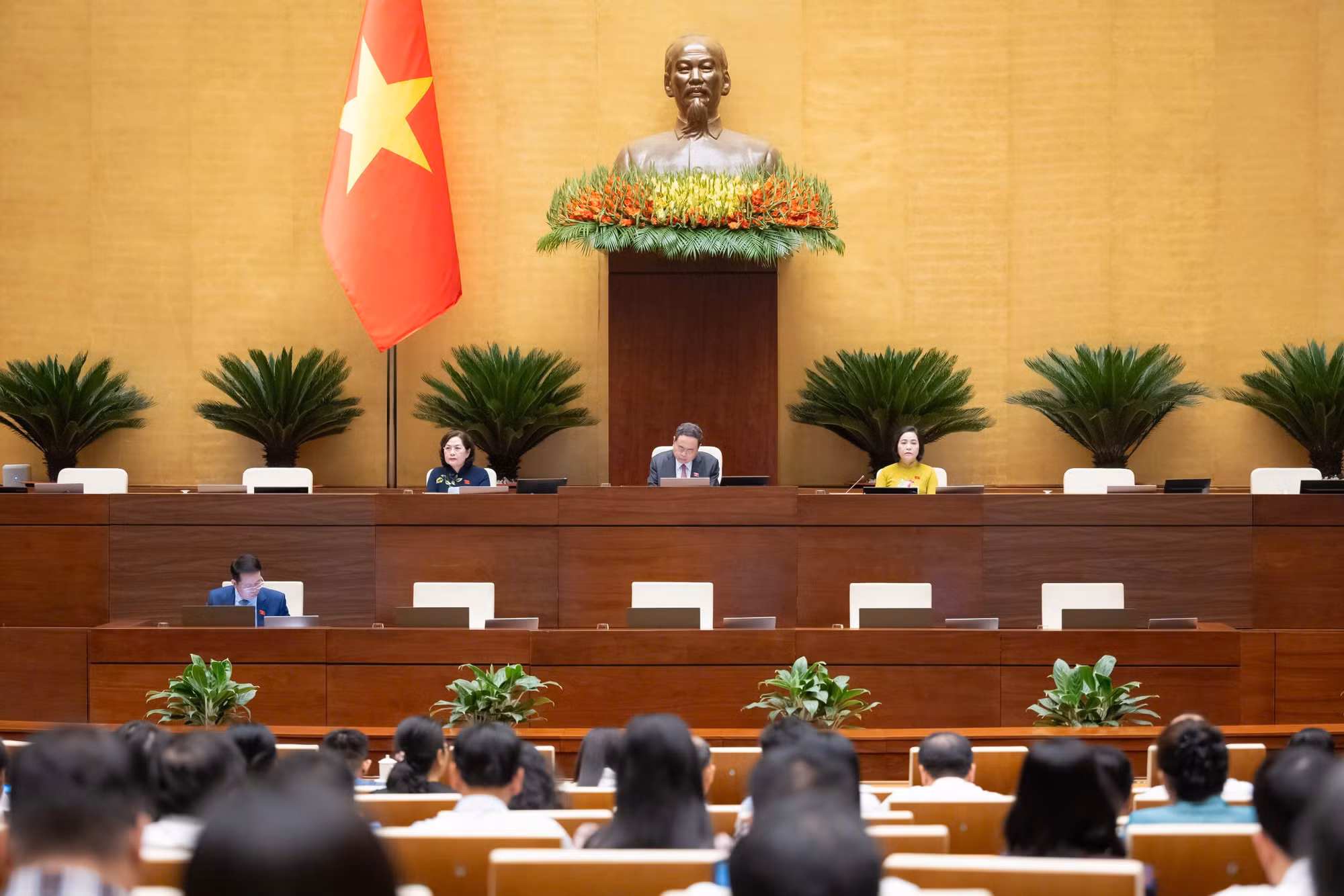 Thông cáo báo chí số 05 Kỳ họp Quốc hội thứ Nhất, Quốc hội khóa XVI -0