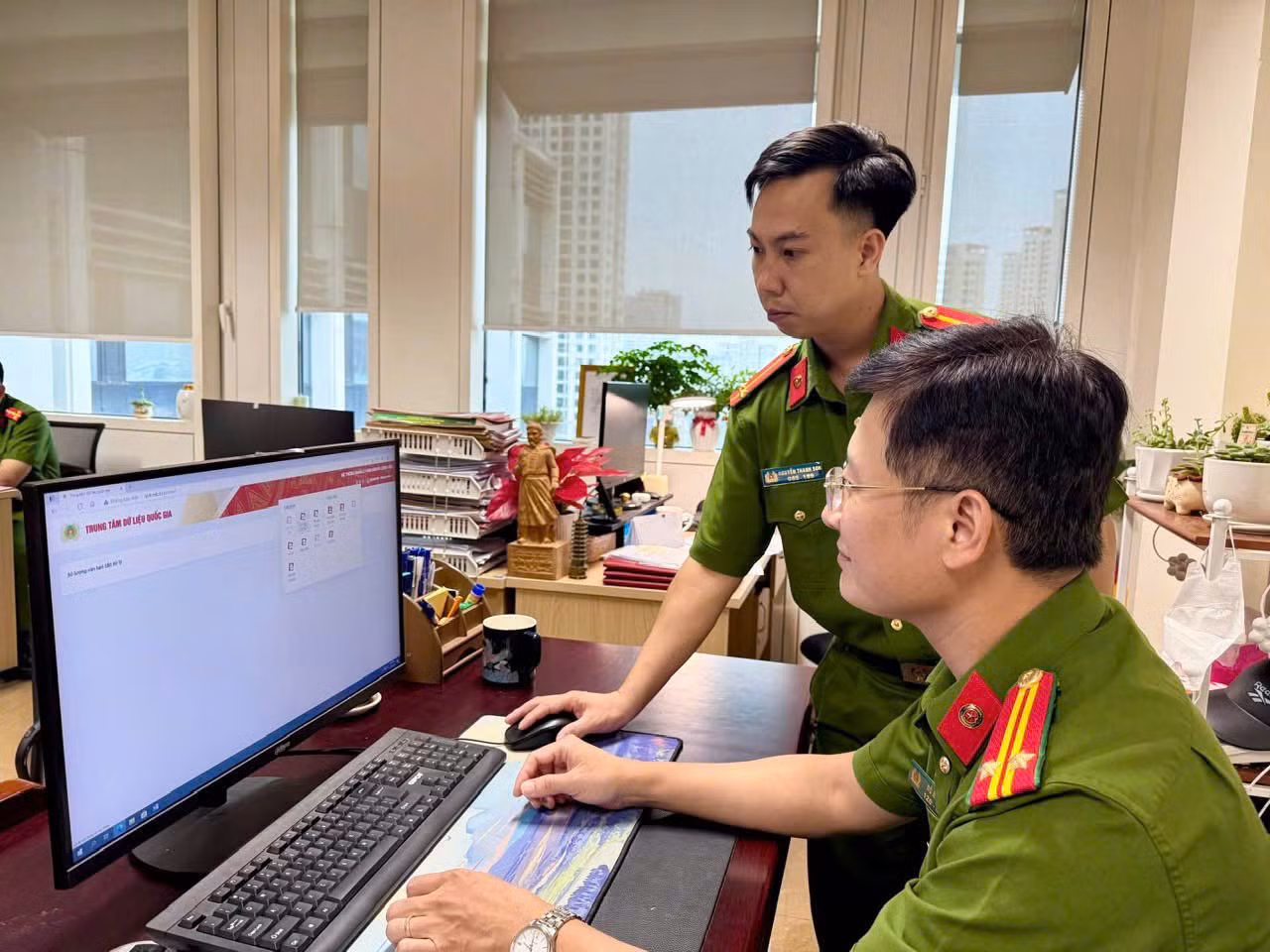 Người cán bộ tham mưu dấu ấn nơi tuyến sau chuyển đổi số -0