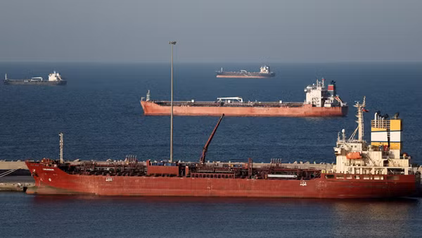 Liên minh 40 nước tìm lối thoát hòa bình tại eo biển Hormuz