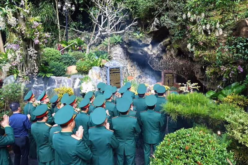 Lễ hội Vì hòa bình từ ký ức đến tương lai bên đôi bờ Hiền Lương-Bến Hải -0