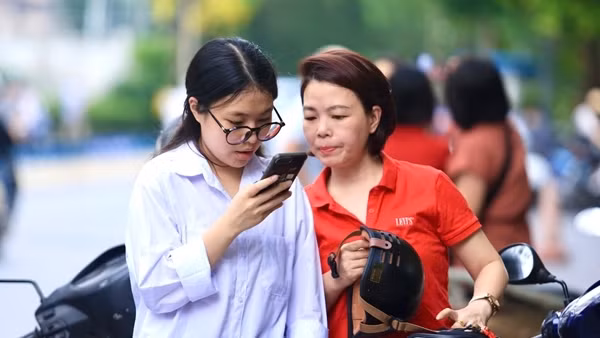 Thi tốt nghiệp THPT 2026 có một số điều chỉnh phù hợp với chính quyền địa phương hai cấp