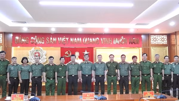 Công an TP Hồ Chí Minh cùng Công an 2 tỉnh chuẩn bị công tác sáp nhập