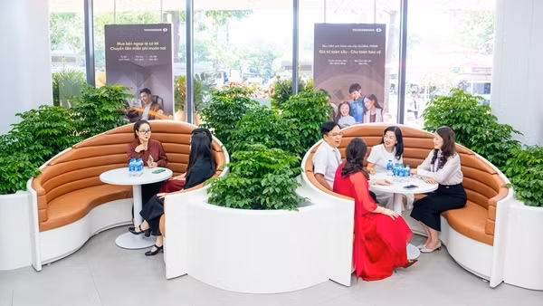 Forbes: Techcombank được lựa chọn là ngân hàng số 1 Việt Nam năm thứ 2 liên tiếp