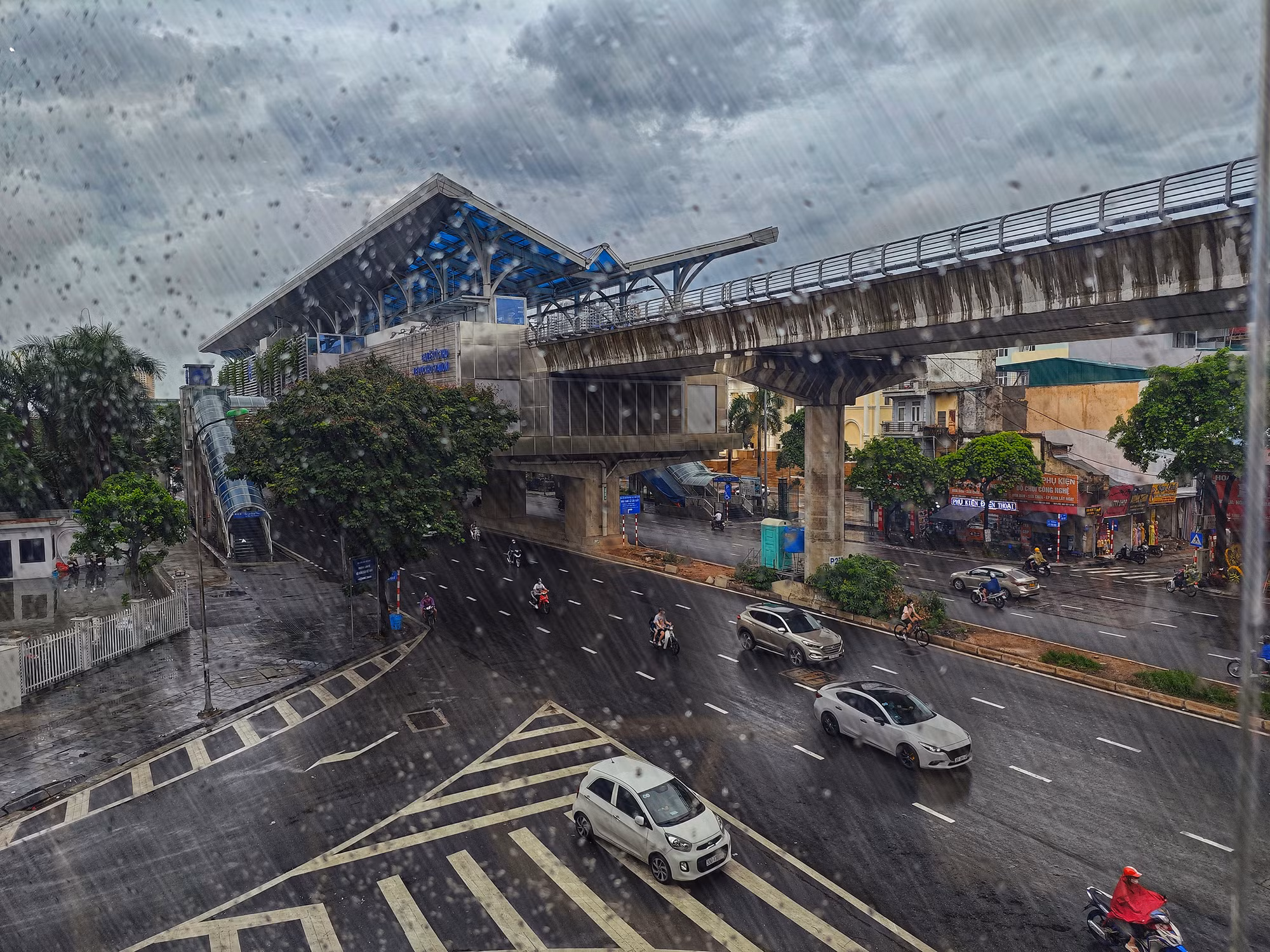Cả nước có mưa, Hà Nội trời mát -0