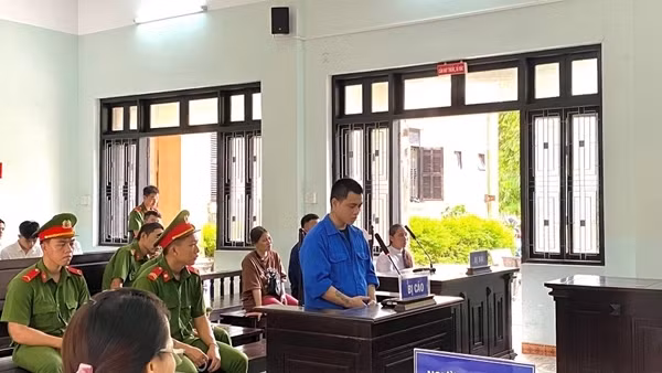 Án chung thân dành cho nghịch tử sát hại mẹ ruột