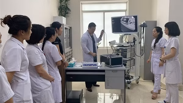 Bệnh viện 19-8 tiếp nhận chuyển giao kỹ thuật chẩn đoán sớm ung thư phổi