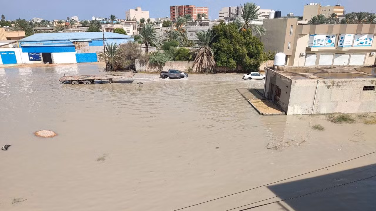 Libya: Lũ lớn sau vỡ đập cuốn phăng thành phố, hơn 2.000 người có thể đã chết -0