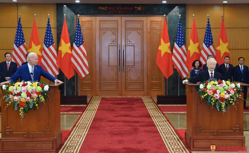 Tổng Bí thư Nguyễn Phú Trọng và Tổng thống Joe Biden tại họp báo chiều 10/9.