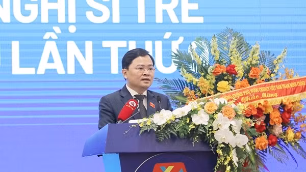 Đại biểu Quốc hội trẻ cam kết tham gia tích cực quá trình xây dựng, hoàn thiện thể chế