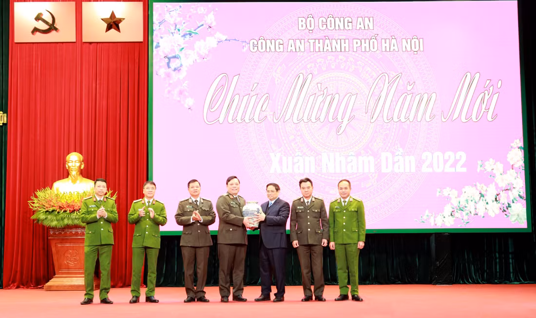 Giữ vững bản lĩnh của người CAND, vì nước quên thân, vì dân phục vụ -0