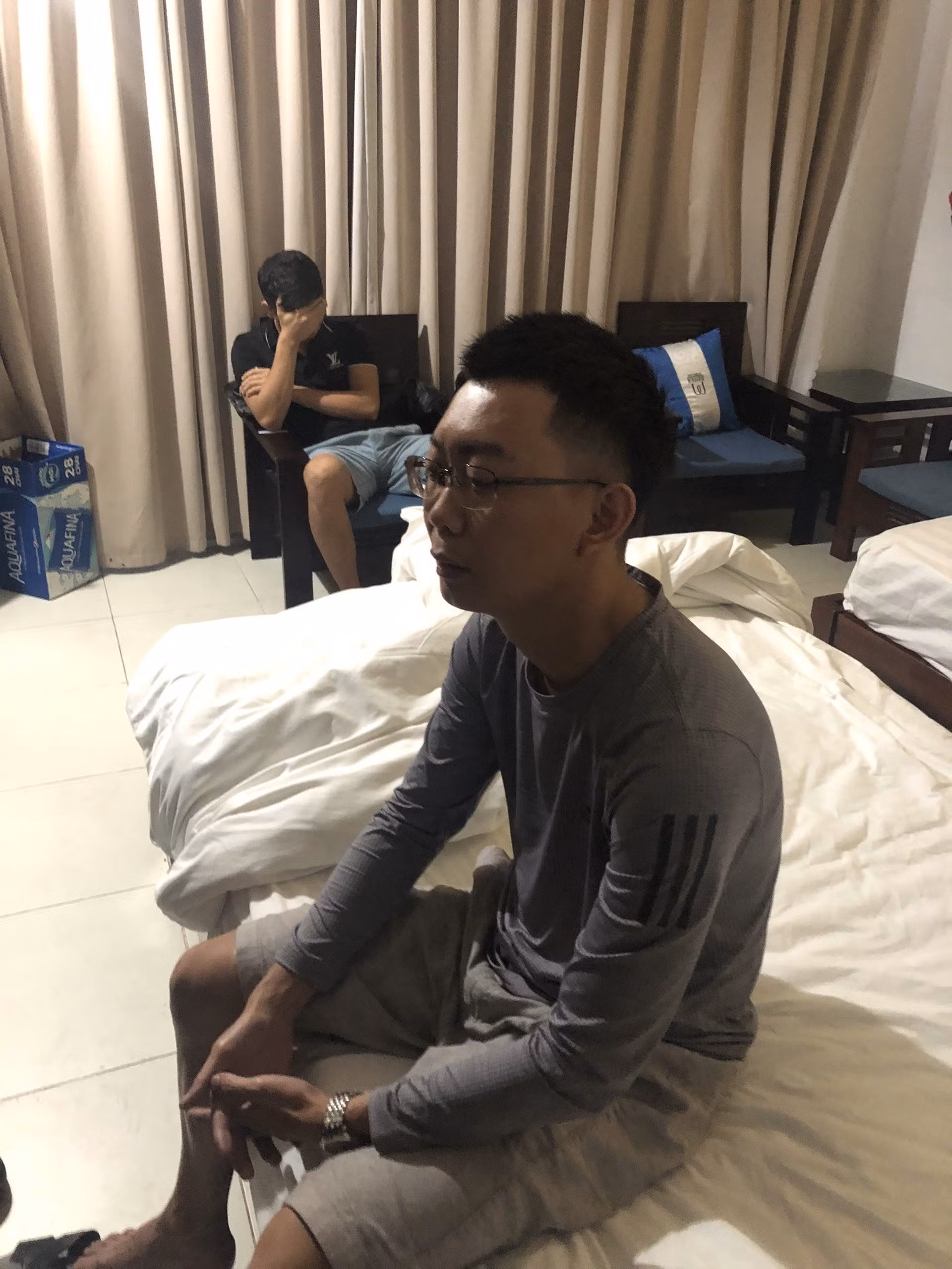 Triệt phá đường dây cá độ bóng đá, thu giữ 3 khẩu súng, 43 viên đạn -0