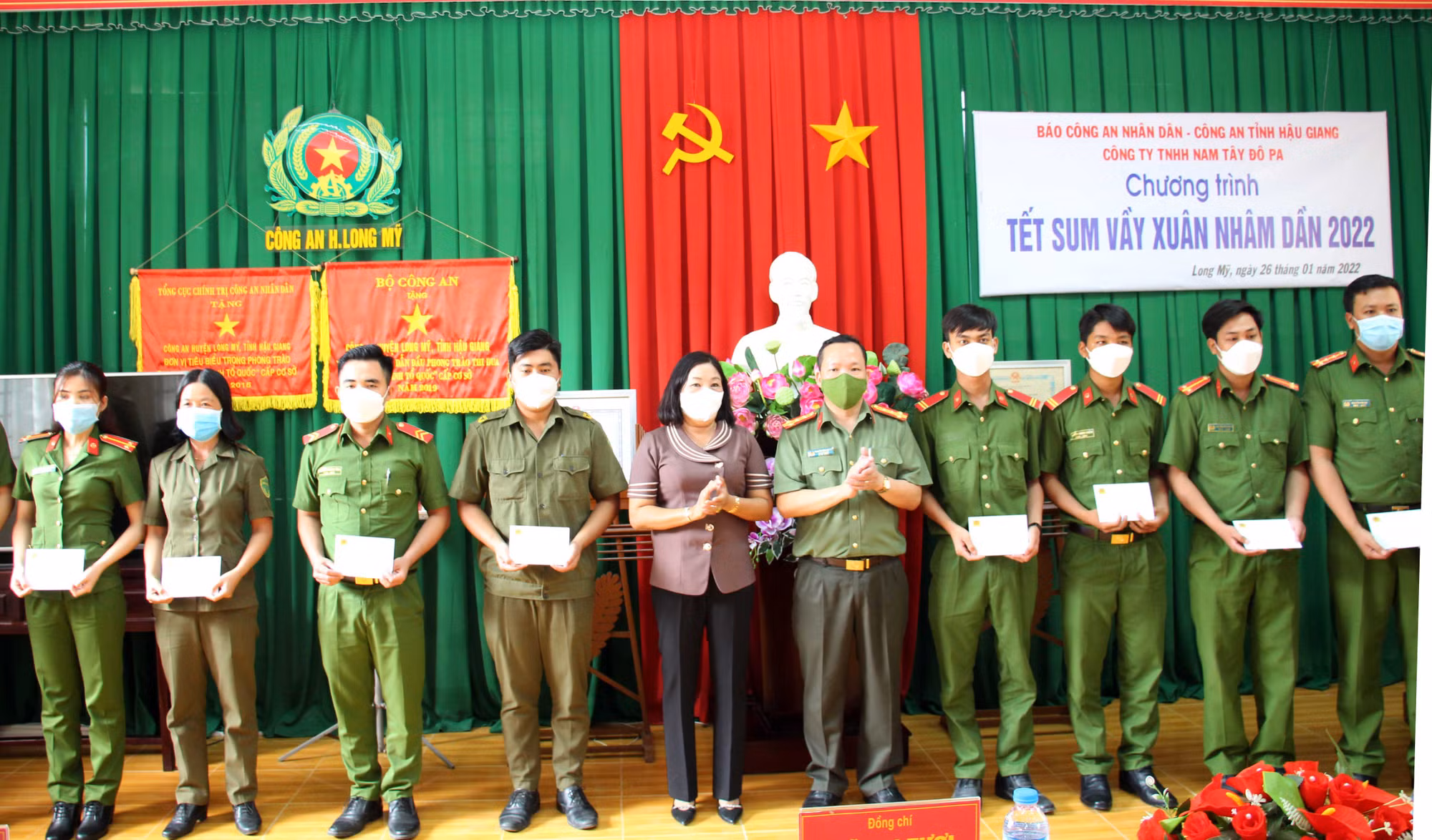 Thêm sắc xuân trên quê hương Hậu Giang và Sóc Trăng -0