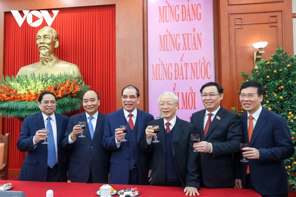 Tổng Bí thư Nguyễn Phú Trọng chúc Tết các lãnh đạo lão thành cách mạng -0