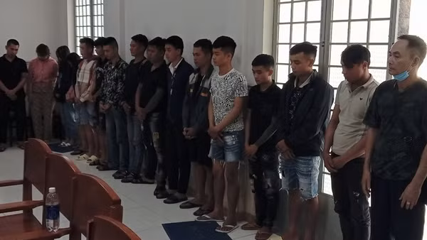 Bắt 6 nhóm đối tượng chuyên cho công nhân, người nghèo vay lãi nặng