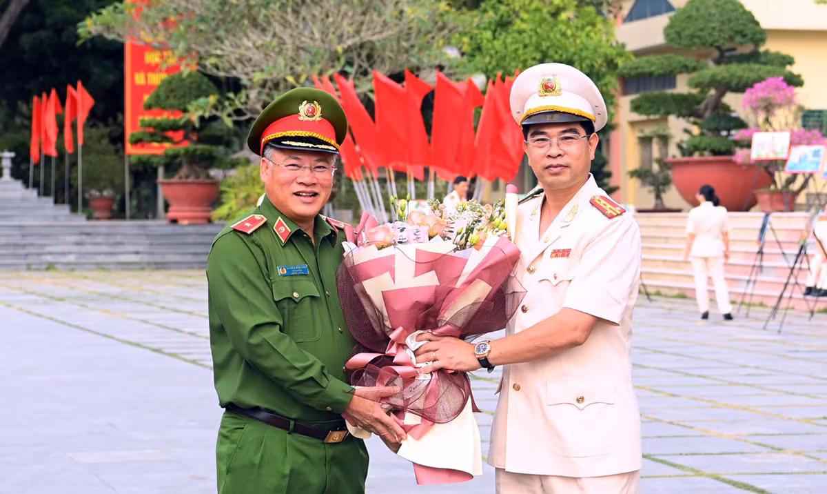 Rèn luyện đạo đức, lối sống, tác phong của người Công an cách mạng ngay từ trên ghế nhà trường -0