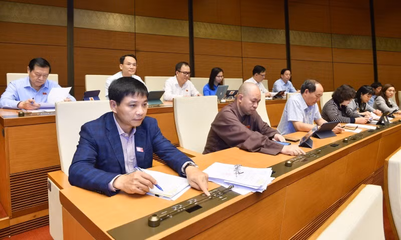 Luật Dầu khí (sửa đổi) được biểu quyết thông qua với tỷ lệ tán thành cao -0