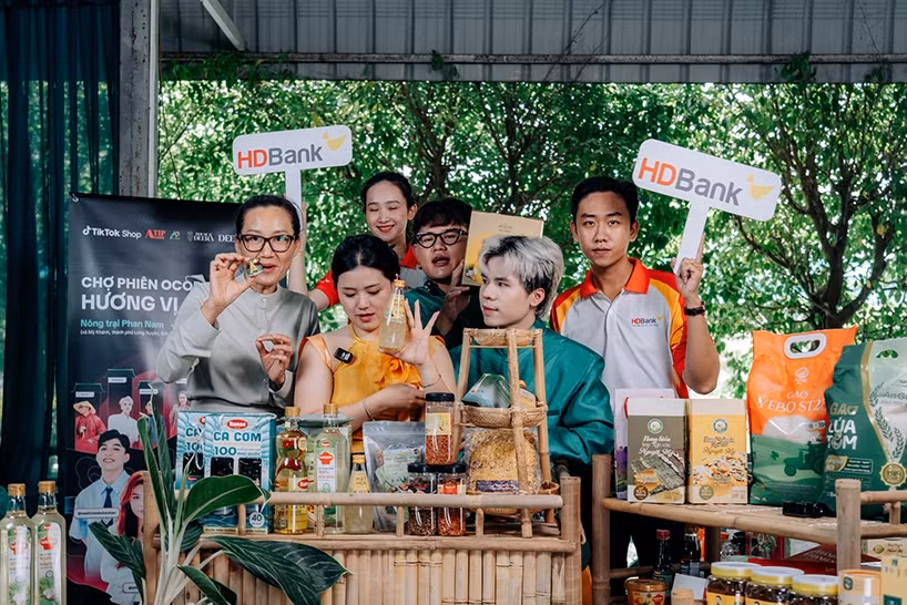 HDBank hợp tác với Trung tâm Xúc tiến Thương mại và Đầu tư tỉnh An Giang tăng sức bật cho doanh nghiệp địa phương -0