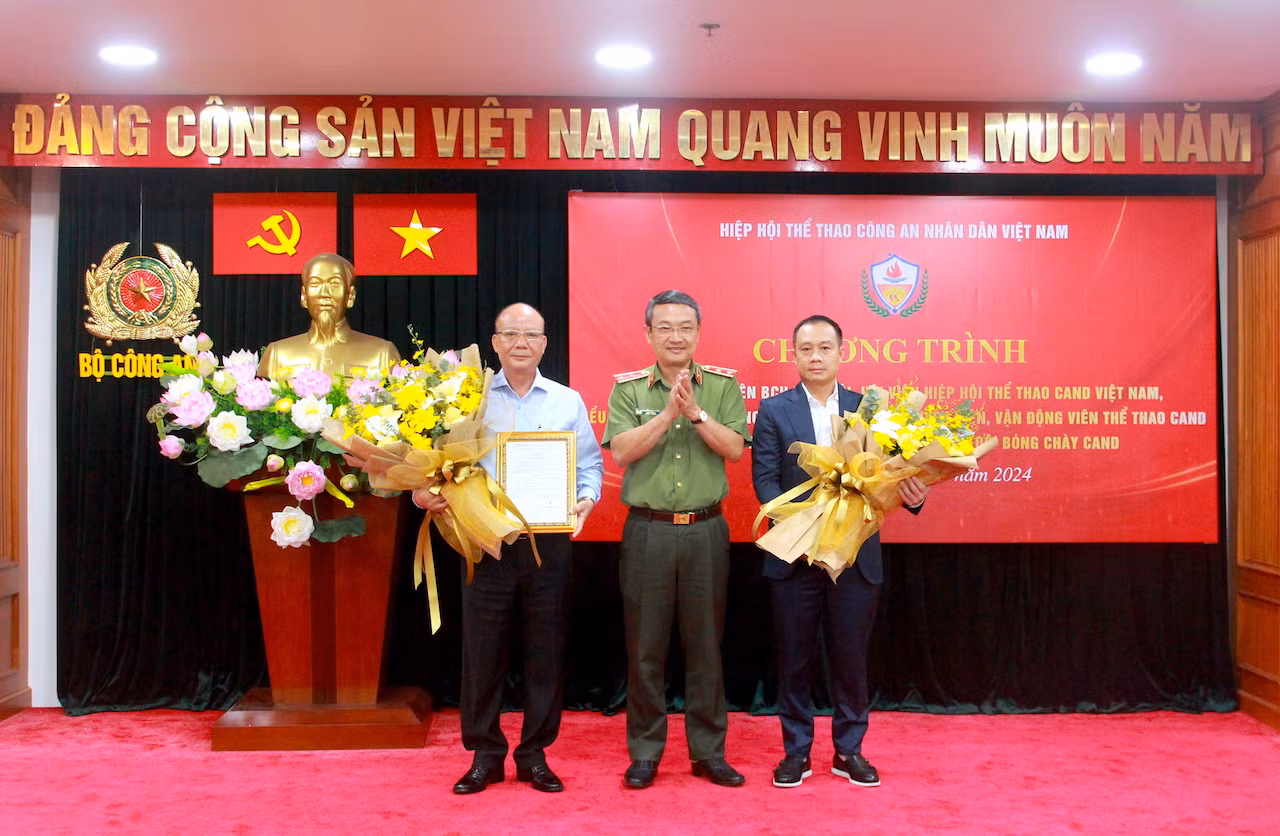 Bổ sung Uỷ viên Ban Chấp hành Hiệp hội Thể thao CAND, khen thưởng tập thể, cá nhân xuất sắc -0