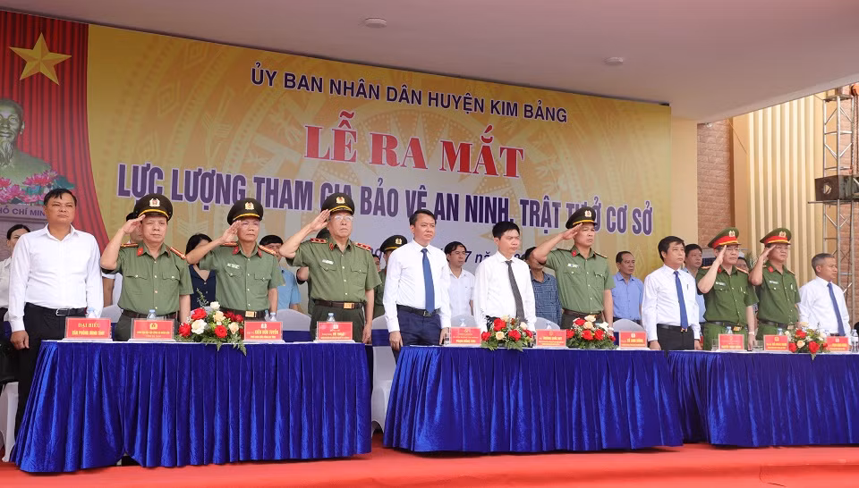 Xây dựng lực lượng bảo vệ ANTT ở cơ sở đáp ứng yêu cầu nhiệm vụ trong tình hình mới -0