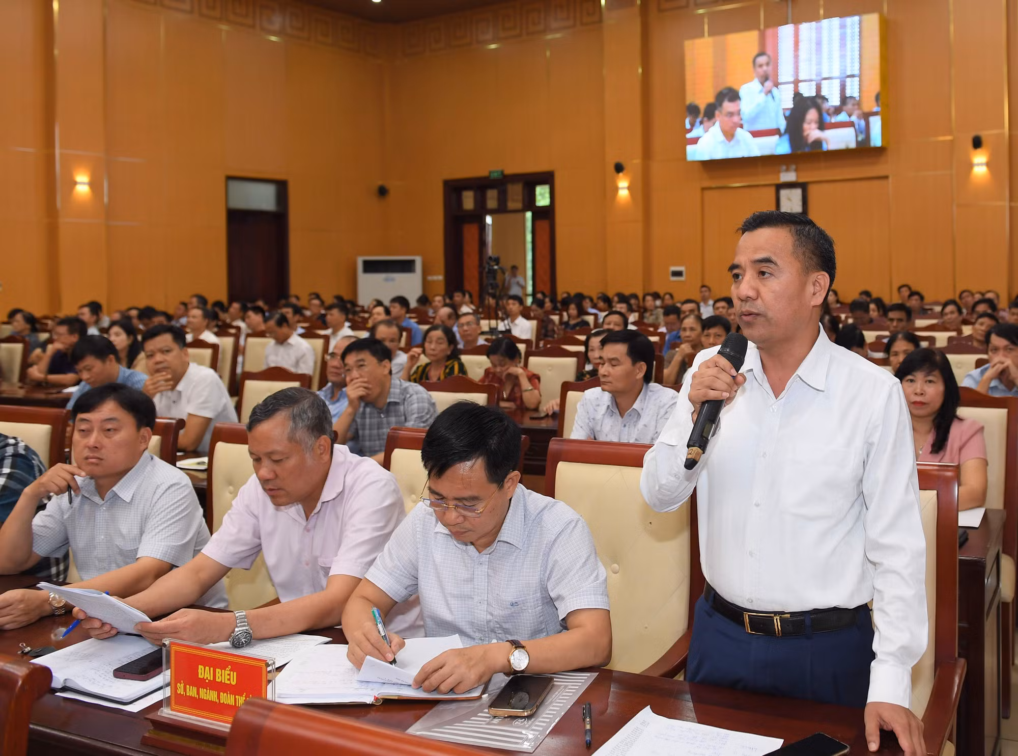 Đoàn ĐBQH tỉnh Bắc Ninh tiếp xúc cử tri -1