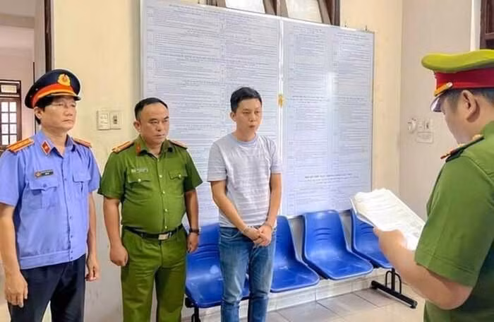 Đổ nợ vì tin vào “mác” cán bộ, nhân viên ngân hàng -0