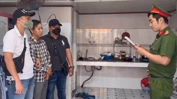 Bắt giữ cộng tác viên một tờ báo cưỡng đoạt tài sản