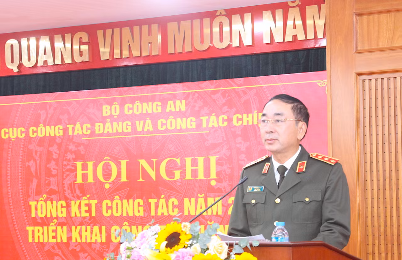 Tăng cường công tác quản lý cán bộ, siết chặt kỷ luật, kỷ cương -0