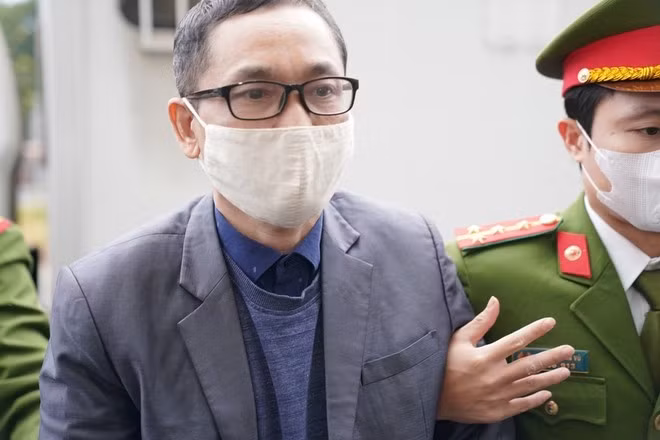 Tổng Giám đốc Việt Á: “Đưa 106 tỷ đồng cho người giúp mình để cám ơn vì bán được kit test” -0