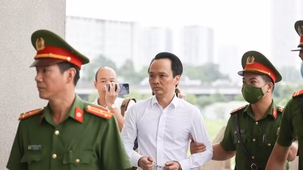 Xét xử Chủ tịch Tập đoàn FLC Trịnh Văn Quyết và đồng phạm