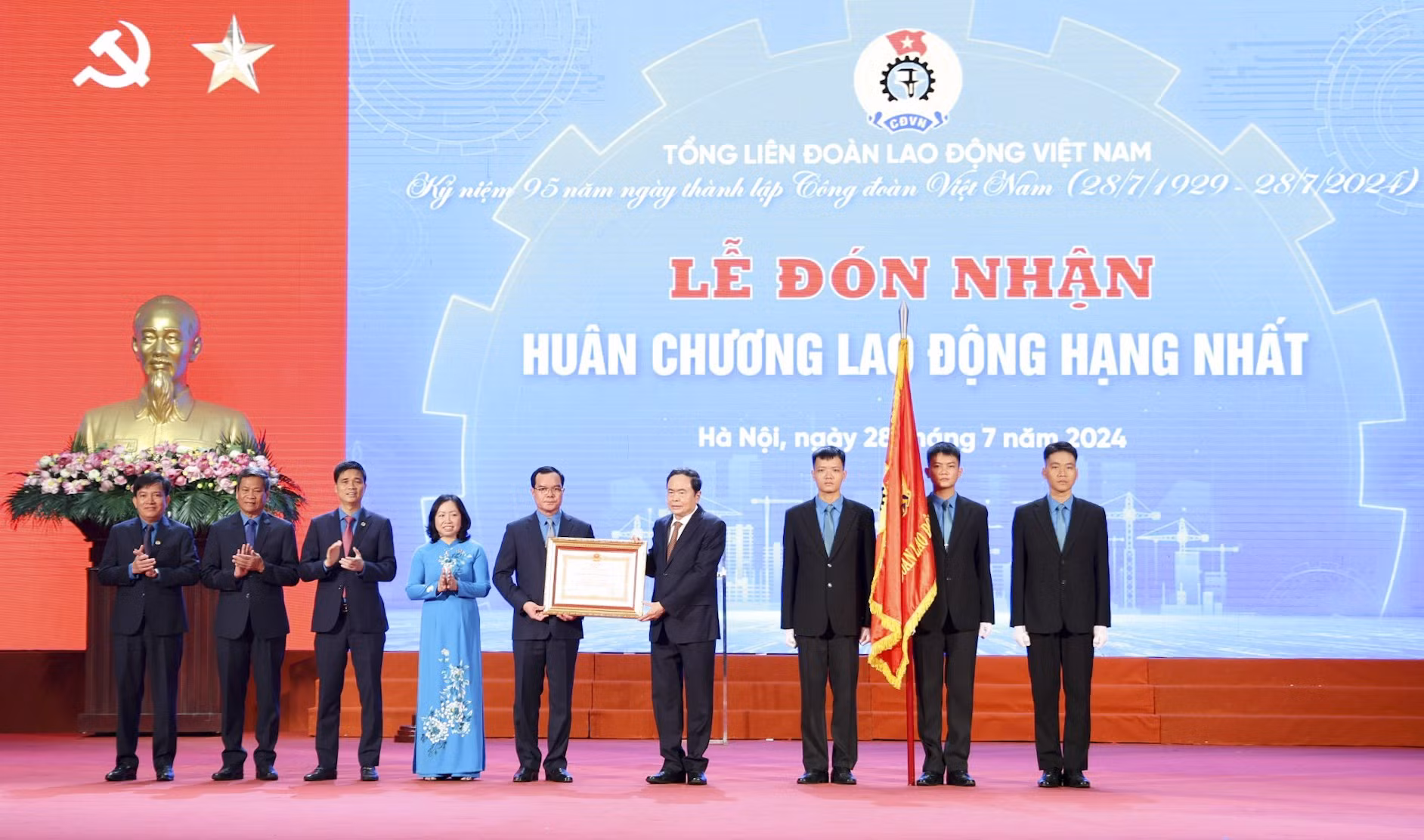 Công đoàn Việt Nam không ngừng lớn mạnh, trưởng thành, đồng hành cùng dân tộc -0