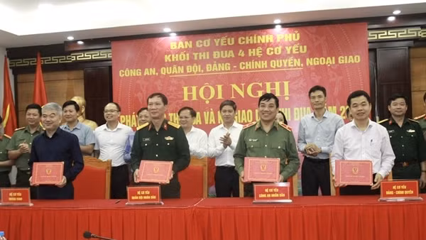Khối thi đua 4 hệ cơ yếu phấn đấu hoàn thành vượt mức chỉ tiêu