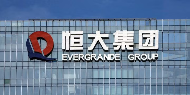 bóng ma v%3f s%3f s%3fp d%3f c%3fa evergrande dang l%3fn hon bao gi%3f h%3ft.jpg -0